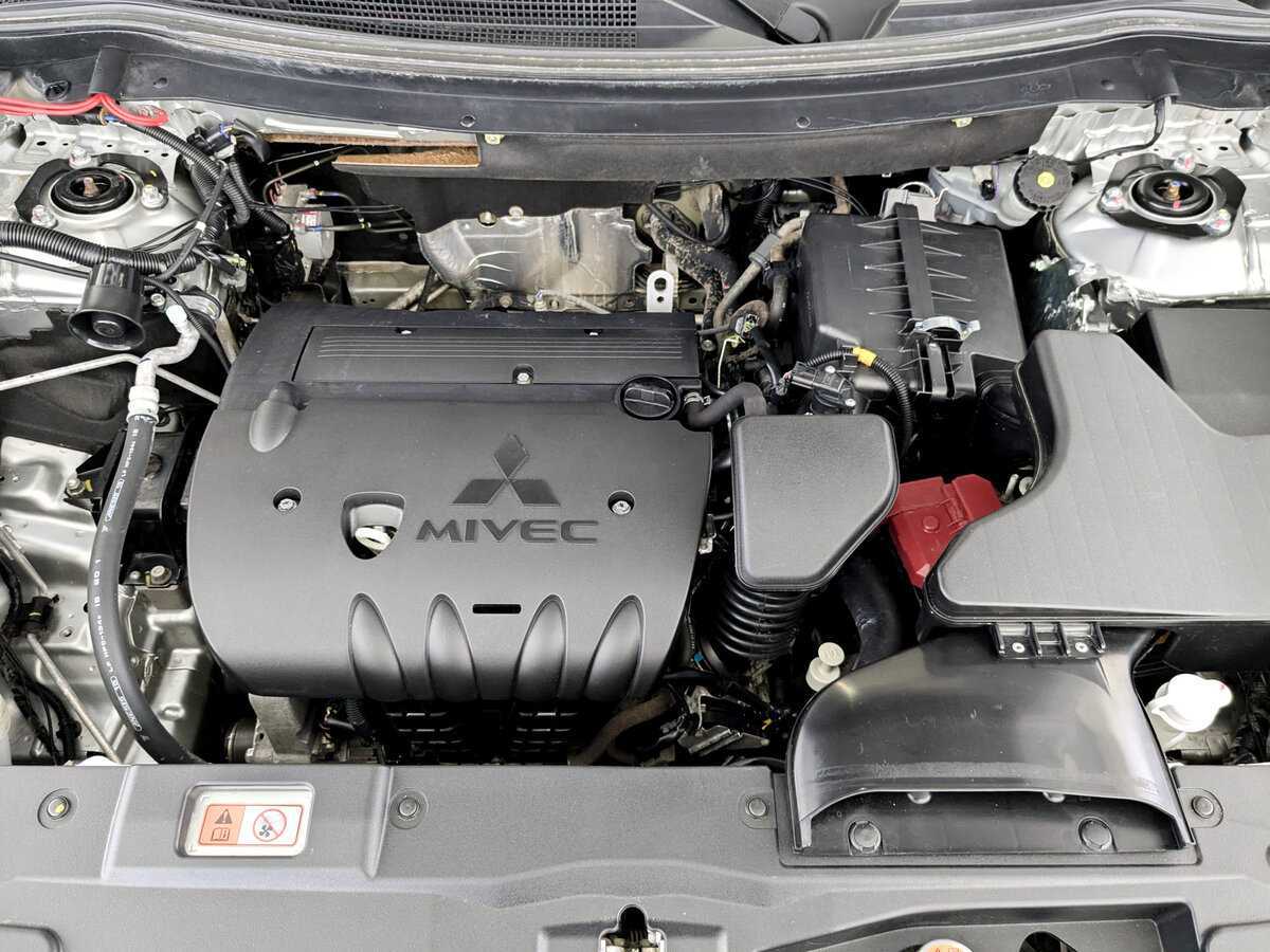 Mitsubishi Outlander б/у, 2019, Вариатор. Фото: #8