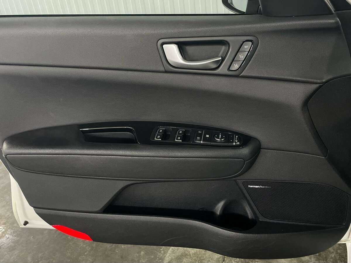 Kia Optima б/у, 2017, Автоматическая. Фото: #18