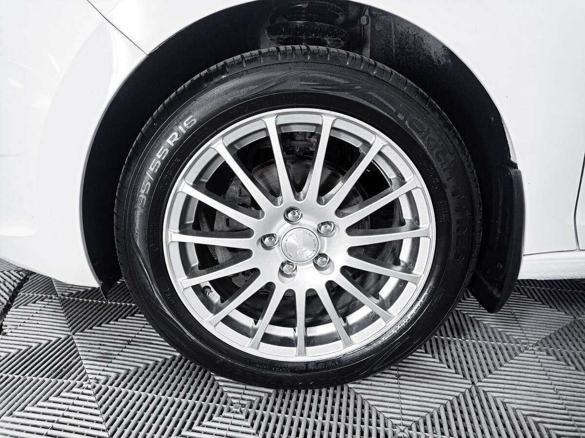 Skoda Rapid б/у, 2017, Механическая. Фото: #16