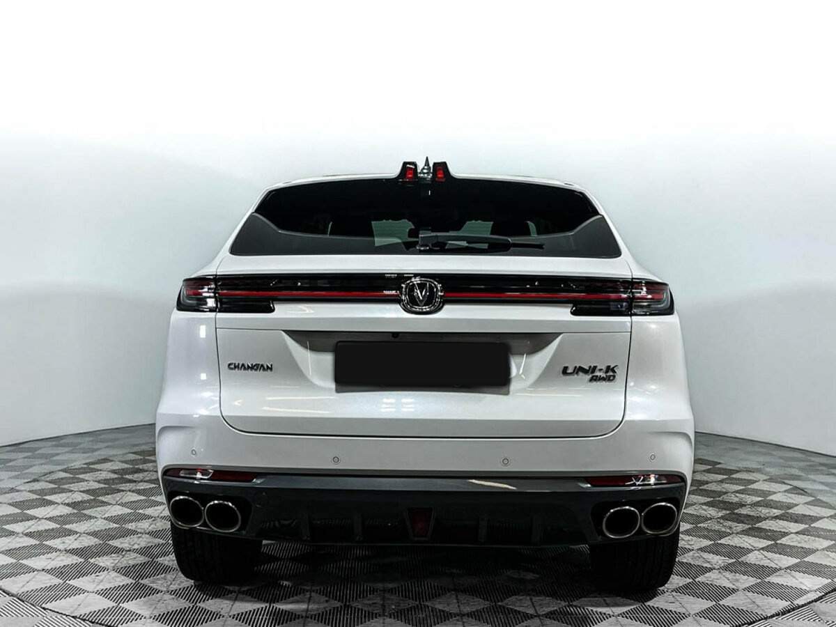 Changan UNI-K б/у, 2023, Автоматическая. Фото: #4