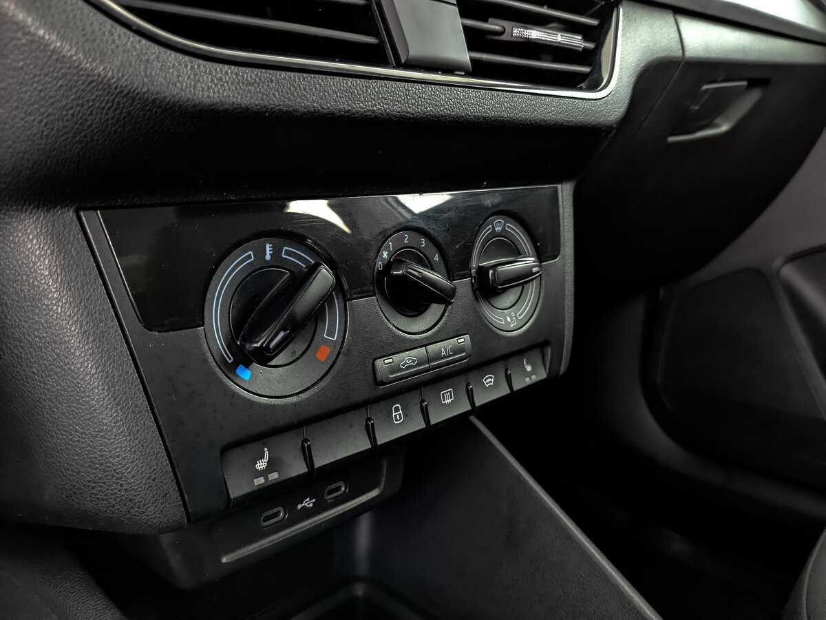 Skoda Rapid б/у, 2020, Автоматическая. Фото: #15