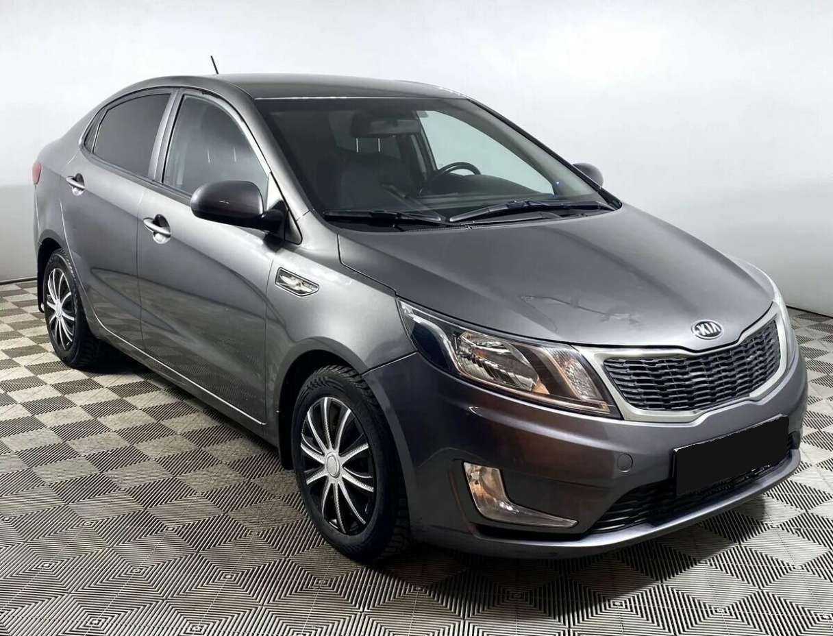 Kia Rio б/у, 2013, Автоматическая. Фото: #2