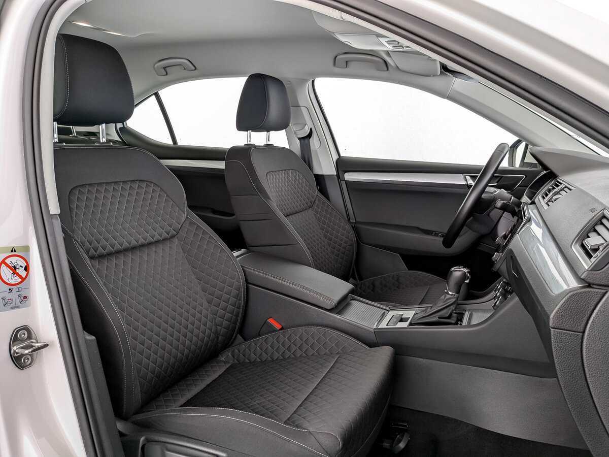 Skoda Superb б/у, 2021, Роботизированная. Фото: #17