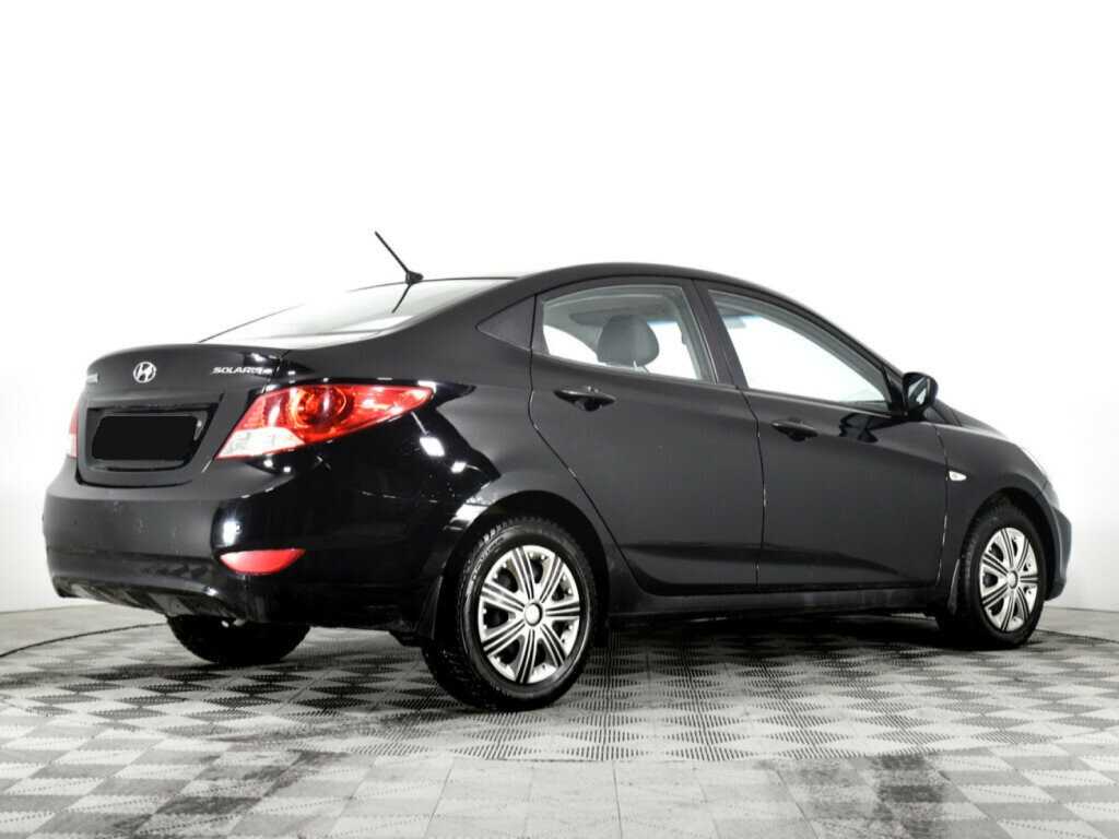 Hyundai Solaris б/у, 2012, Автоматическая. Фото: #2