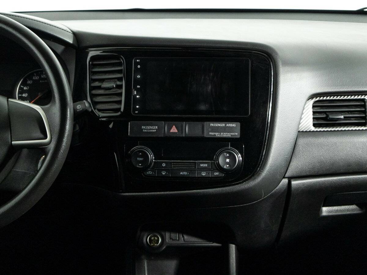 Mitsubishi Outlander б/у, 2016, Вариатор. Фото: #13