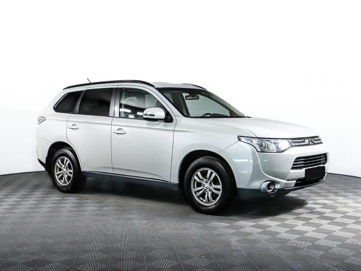 Mitsubishi Outlander б/у, 2013, Вариатор. Фото: #1