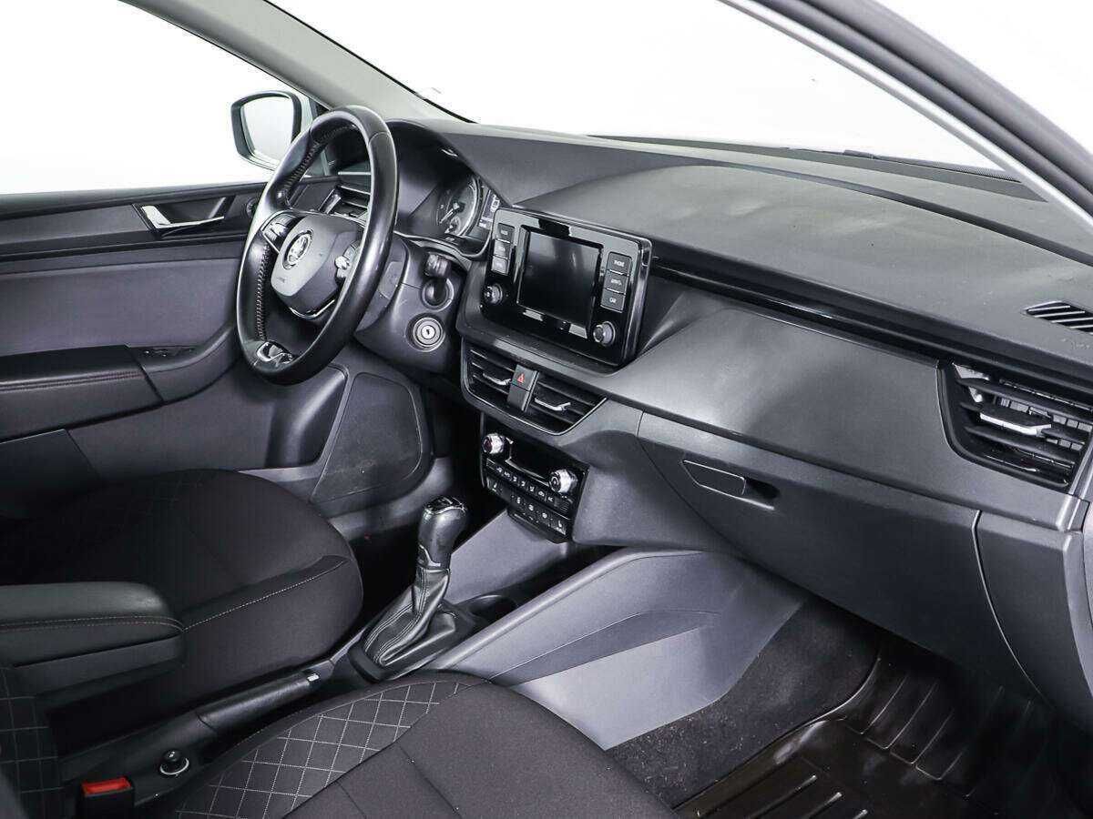 Skoda Rapid б/у, 2020, Автоматическая. Фото: #8