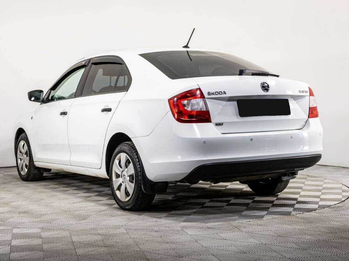 Skoda Rapid б/у, 2016, Автоматическая. Фото: #5