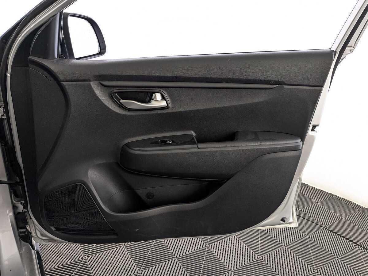 Kia Rio б/у, 2020, Автоматическая. Фото: #22