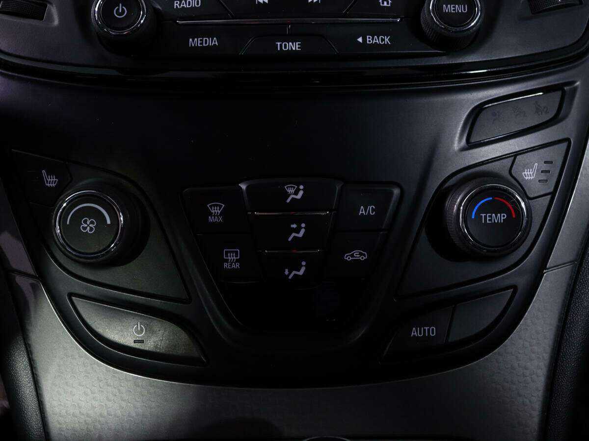 Opel Insignia б/у, 2014, Автоматическая. Фото: #15