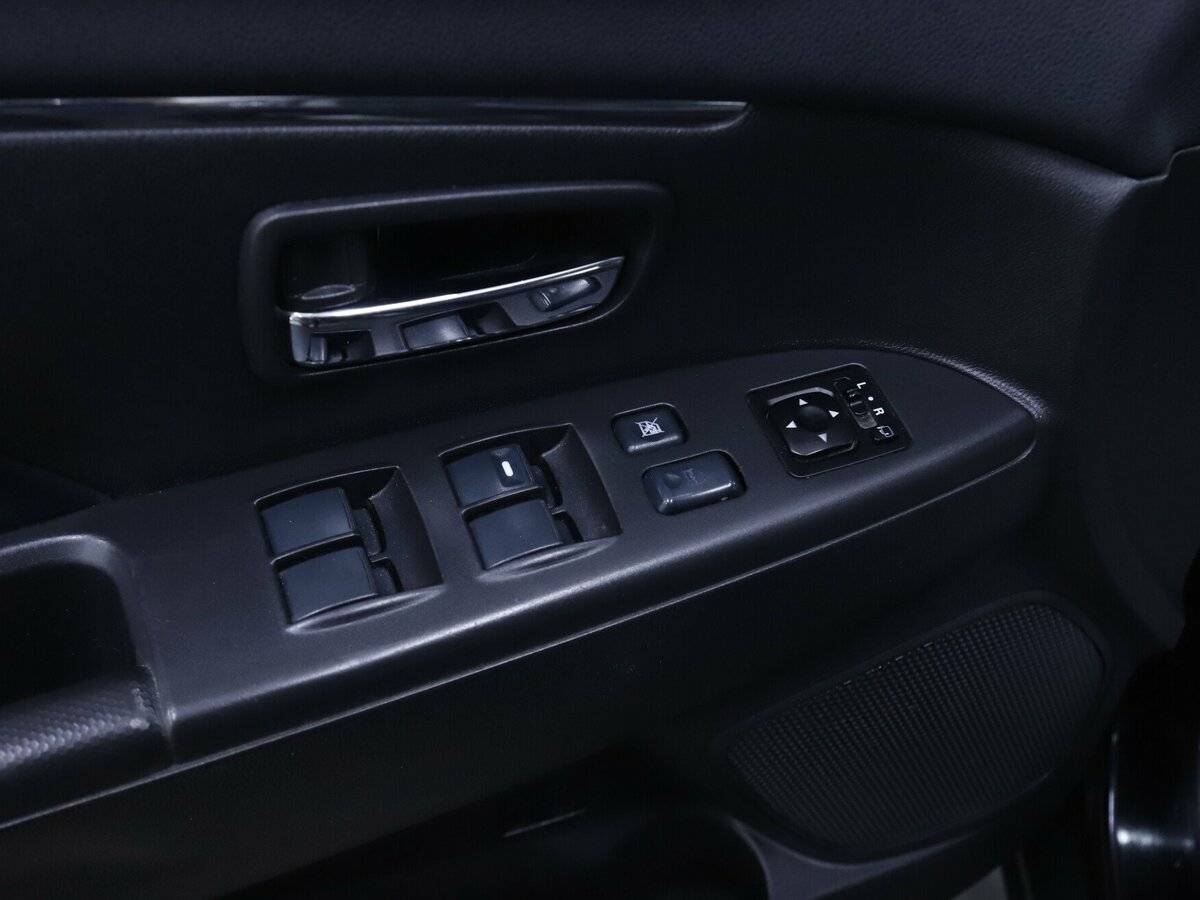 Mitsubishi ASX б/у, 2013, Вариатор. Фото: #7