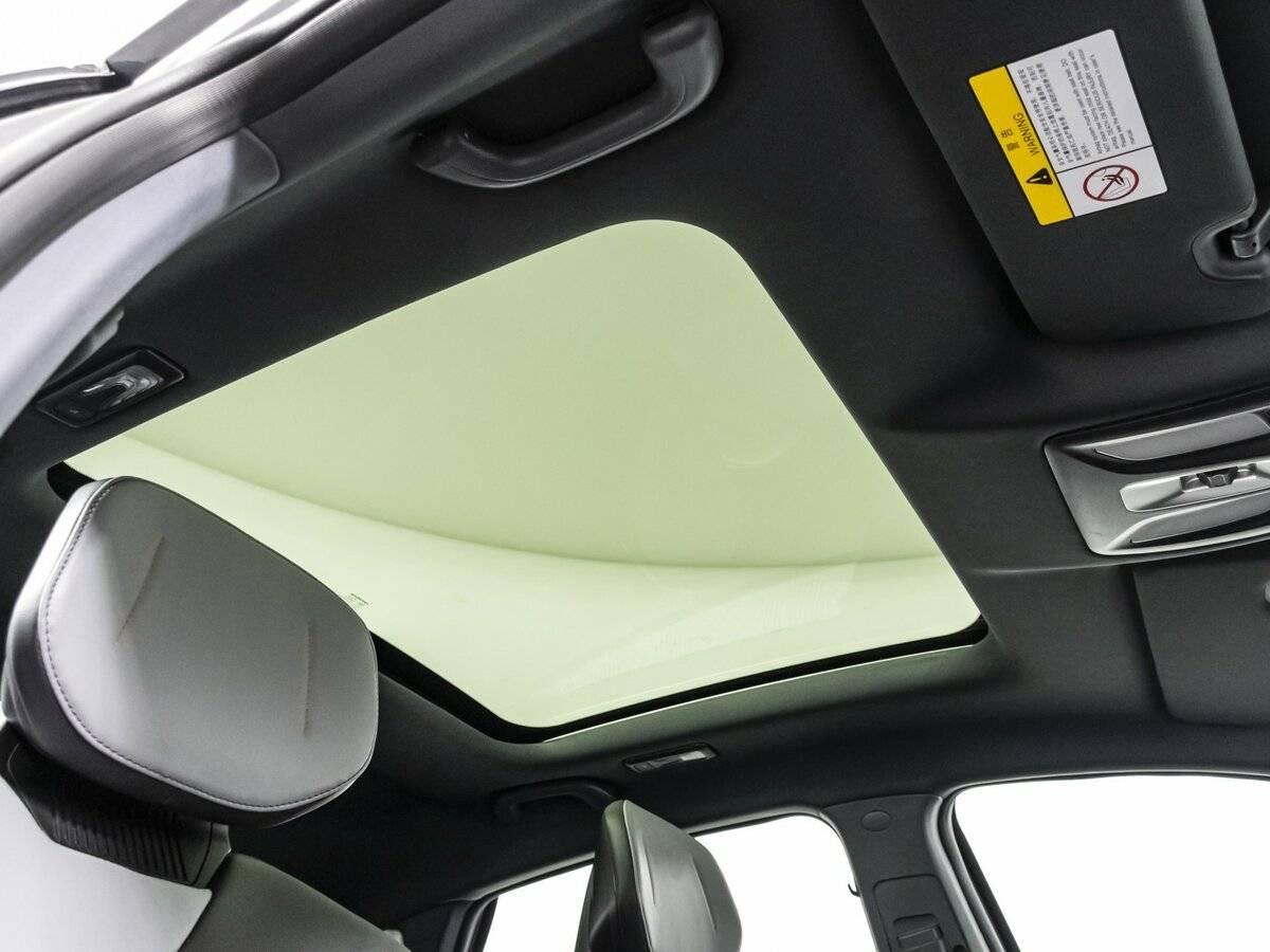 Changan UNI-V б/у, 2023, Роботизированная. Фото: #19