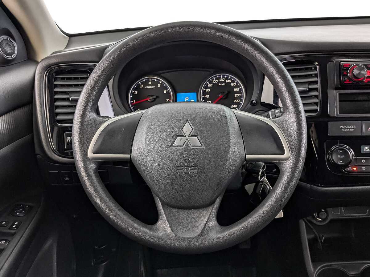 Mitsubishi Outlander б/у, 2015, Вариатор. Фото: #17