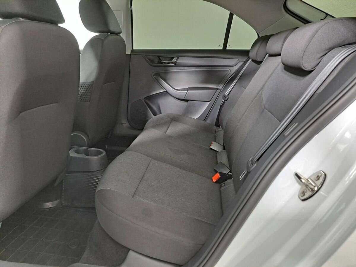 Skoda Rapid б/у, 2018, Механическая. Фото: #9