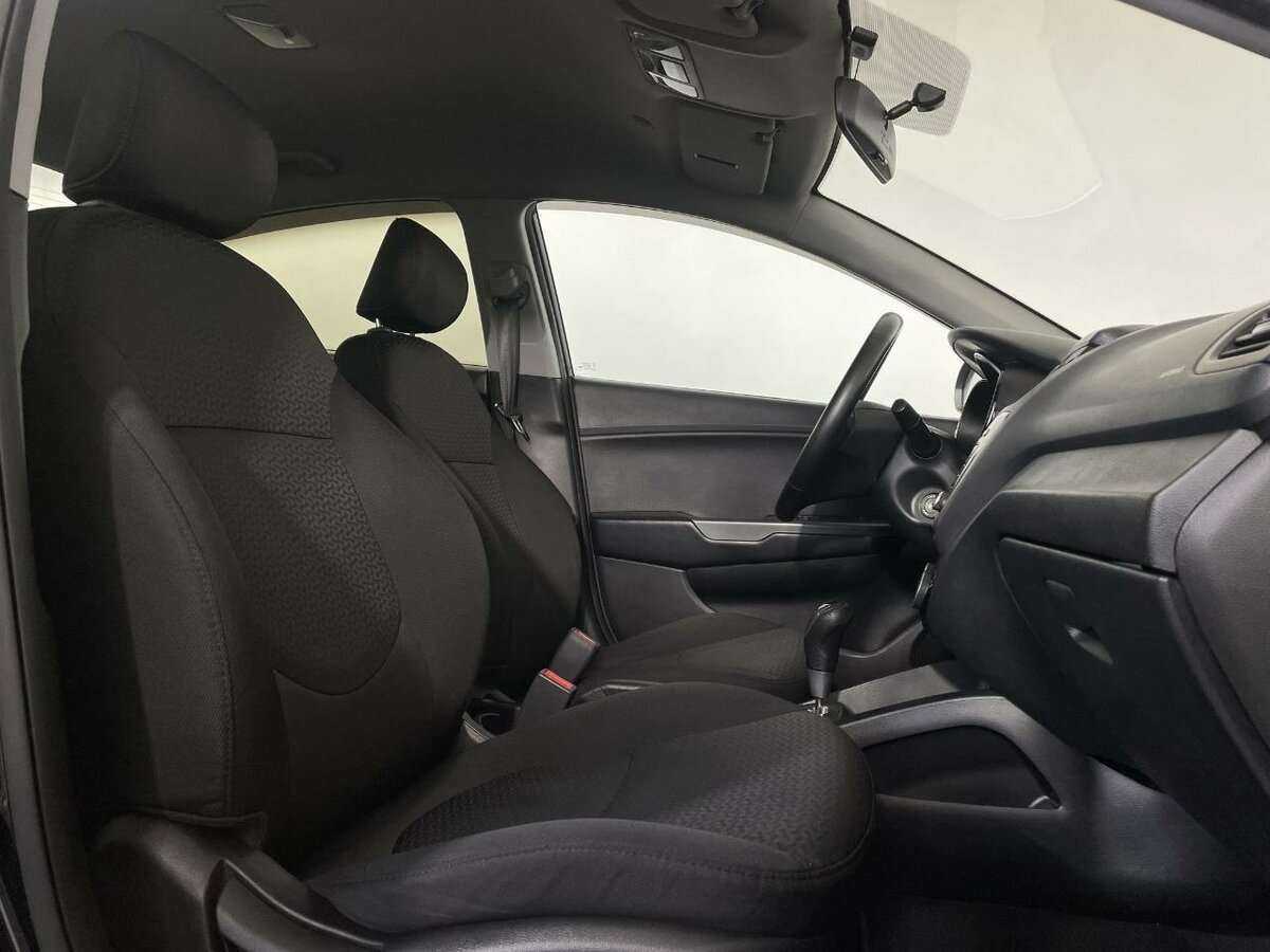 Kia Rio б/у, 2017, Автоматическая. Фото: #12