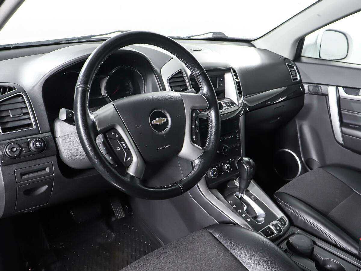 Chevrolet Captiva б/у, 2014, Автоматическая. Фото: #12