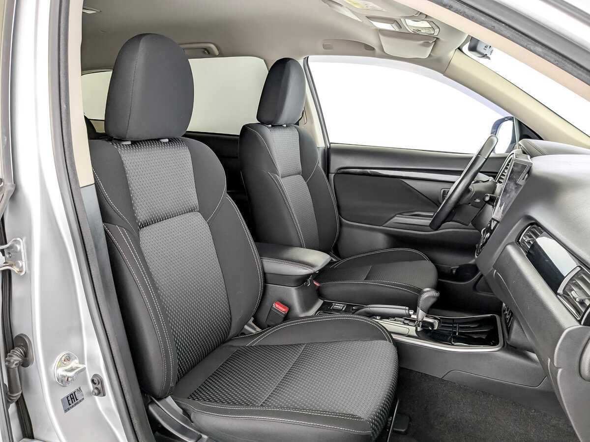 Mitsubishi Outlander б/у, 2019, Вариатор. Фото: #22