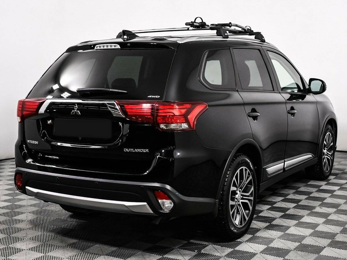 Mitsubishi Outlander б/у, 2018, Вариатор. Фото: #4