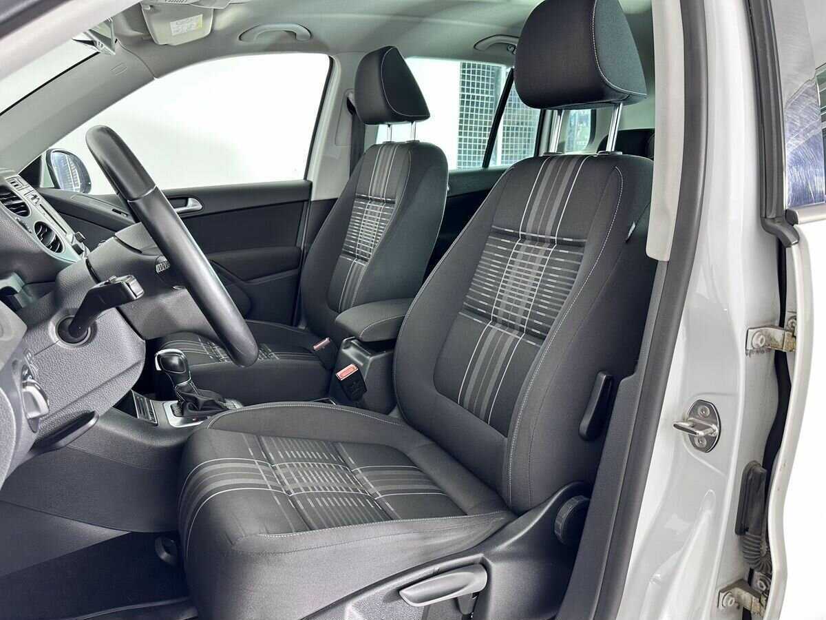 Volkswagen Tiguan б/у, 2016, Роботизированная. Фото: #7