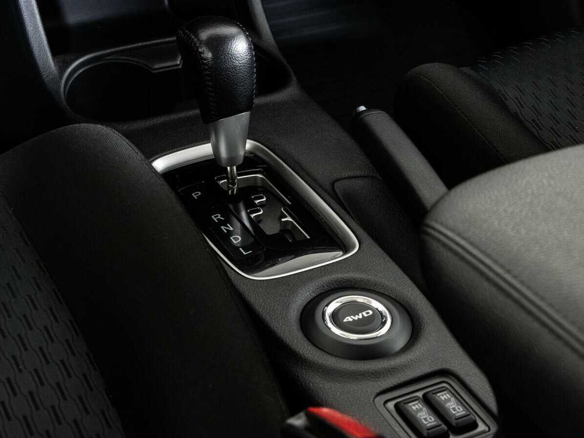 Mitsubishi Outlander б/у, 2014, Вариатор. Фото: #8