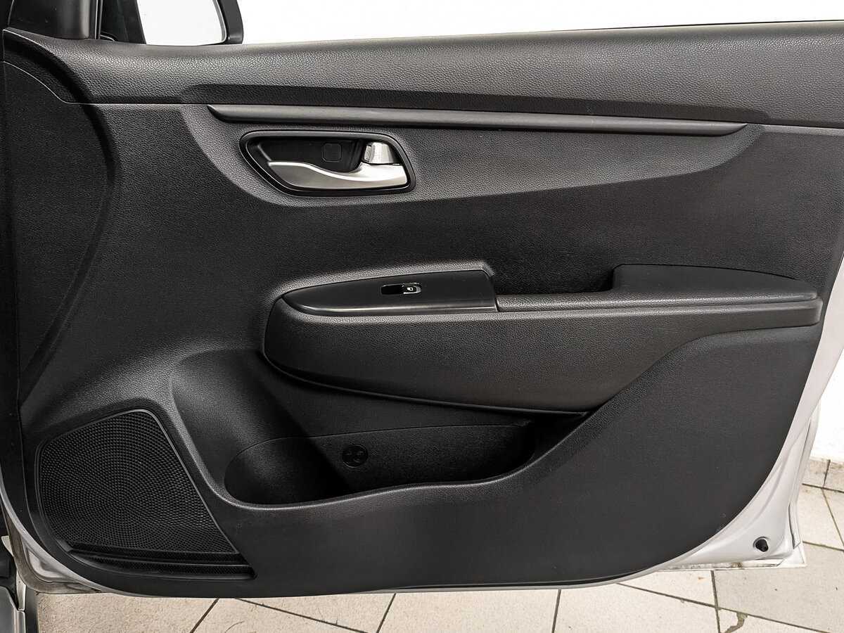 Kia Rio б/у, 2020, Автоматическая. Фото: #23