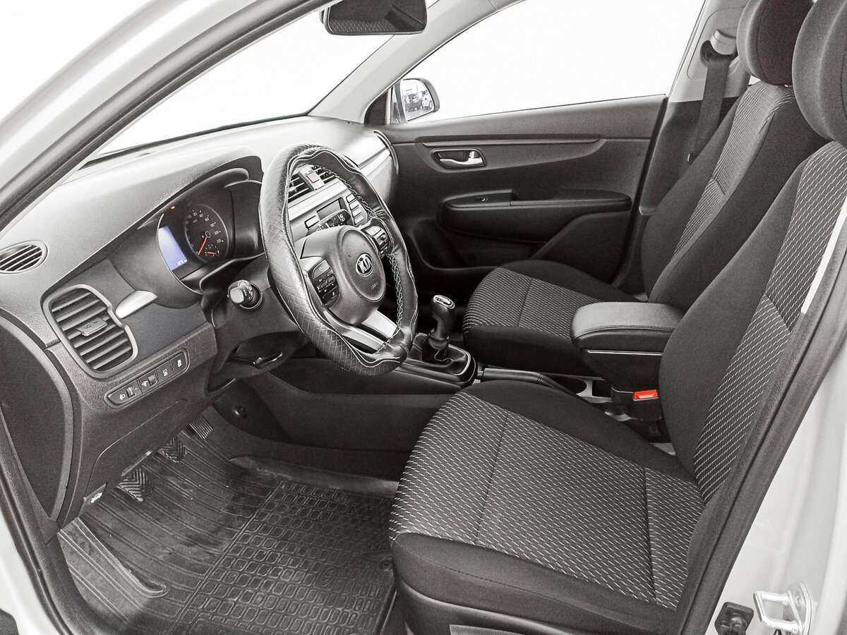 Kia Rio б/у, 2020, Механическая. Фото: #15