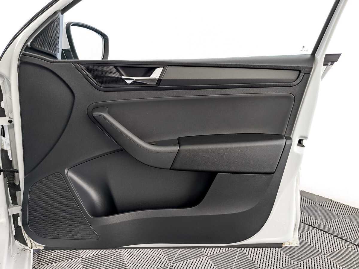 Skoda Rapid б/у, 2019, Механическая. Фото: #22