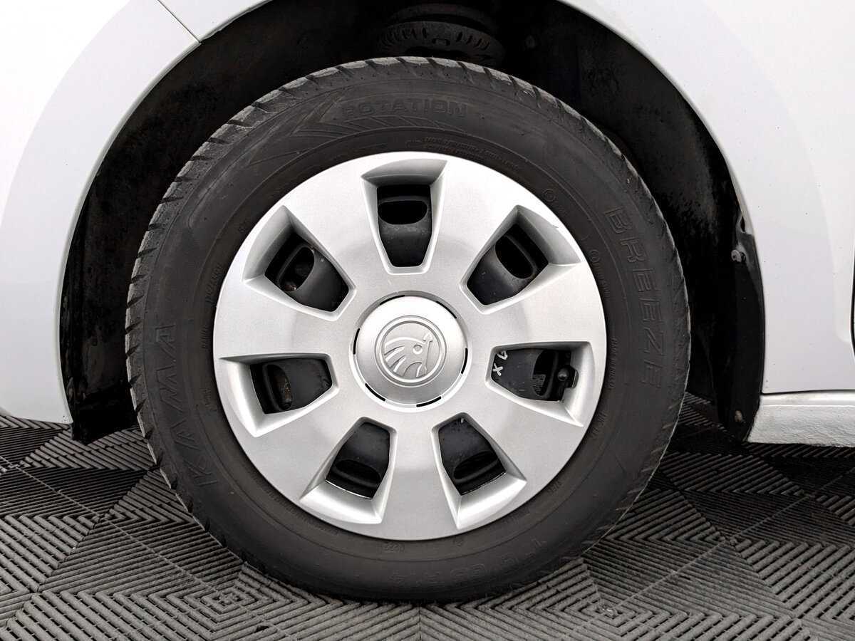 Skoda Rapid б/у, 2019, Механическая. Фото: #17