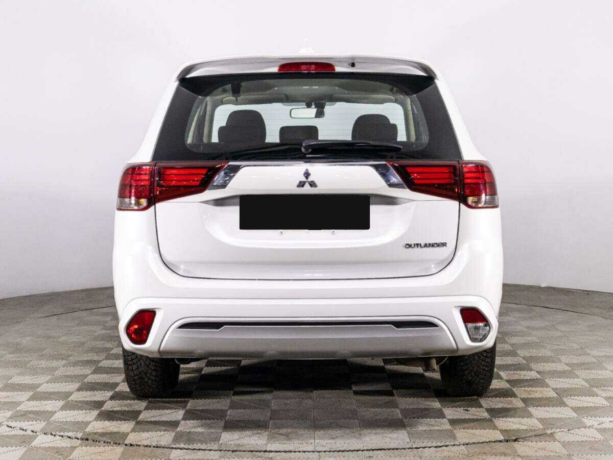 Mitsubishi Outlander б/у, 2022, Вариатор. Фото: #5