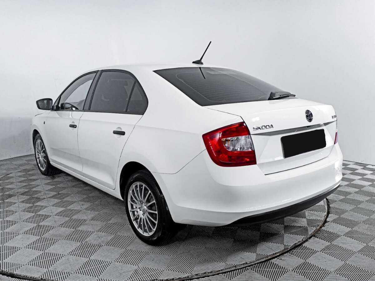 Skoda Rapid б/у, 2017, Механическая. Фото: #6