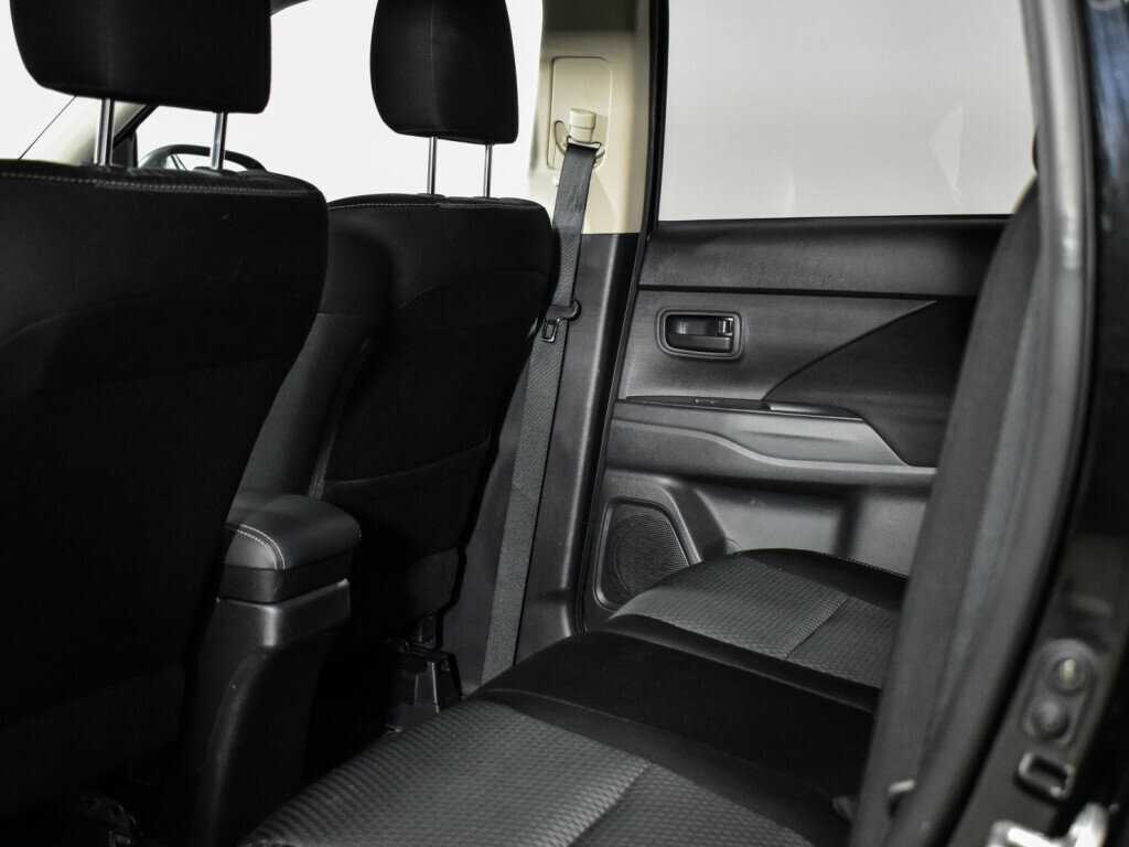 Mitsubishi Outlander б/у, 2019, Вариатор. Фото: #10