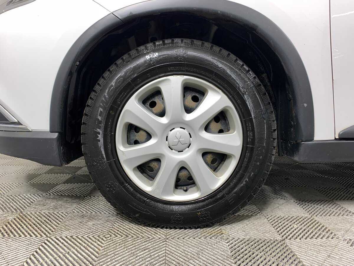 Mitsubishi Outlander б/у, 2017, Вариатор. Фото: #8