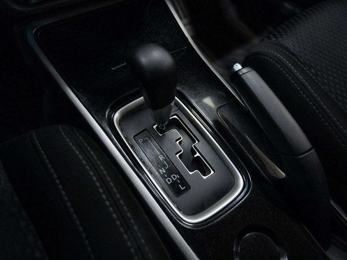 Mitsubishi Outlander б/у, 2018, Вариатор. Фото: #10