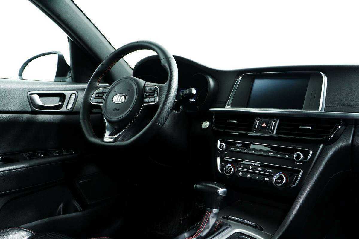 Kia Optima б/у, 2017, Автоматическая. Фото: #8