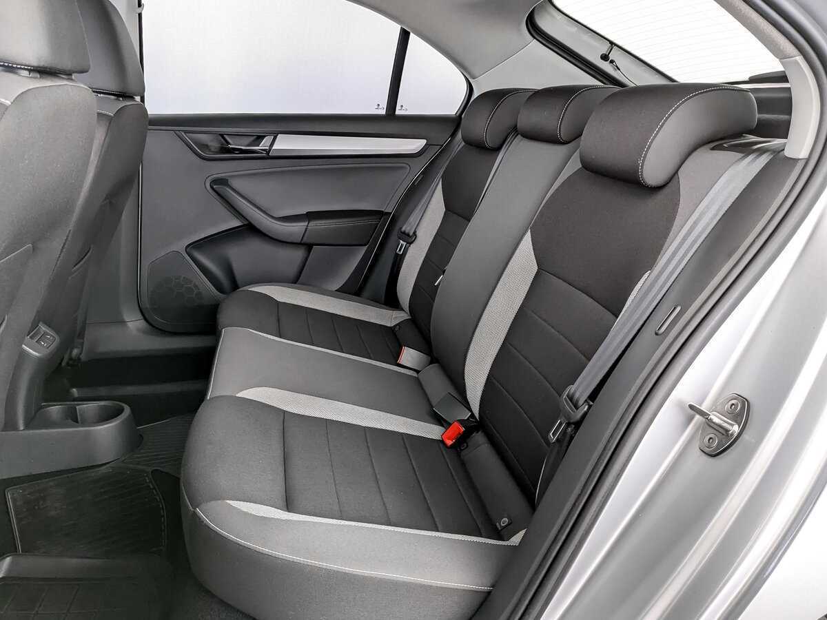 Skoda Rapid б/у, 2018, Механическая. Фото: #9