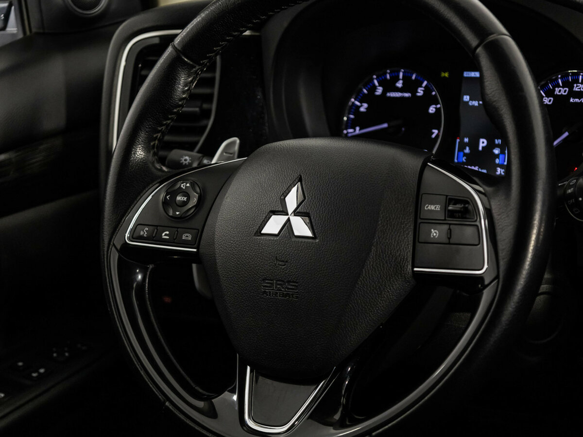 Mitsubishi Outlander б/у, 2016, Вариатор. Фото: #11