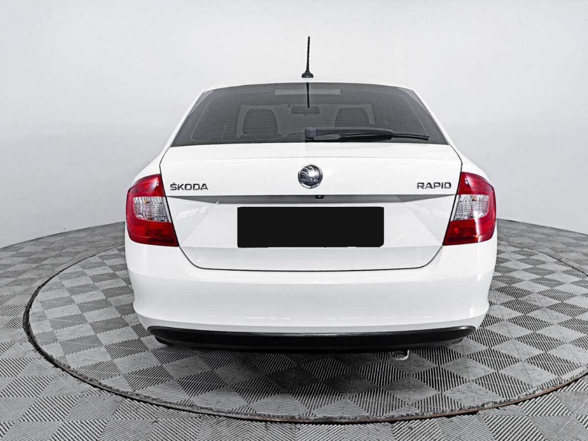 Skoda Rapid б/у, 2017, Механическая. Фото: #5
