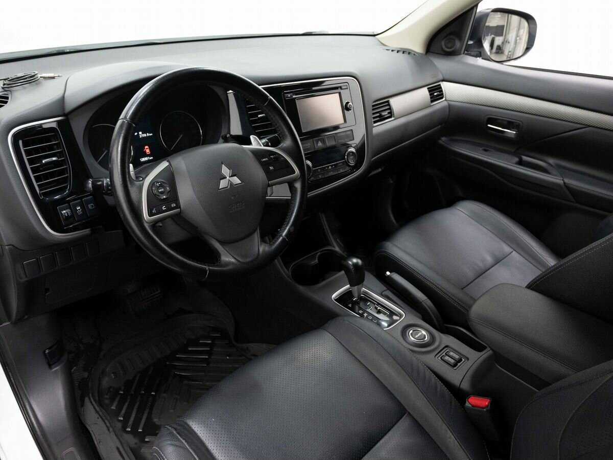 Mitsubishi Outlander б/у, 2012, Вариатор. Фото: #7