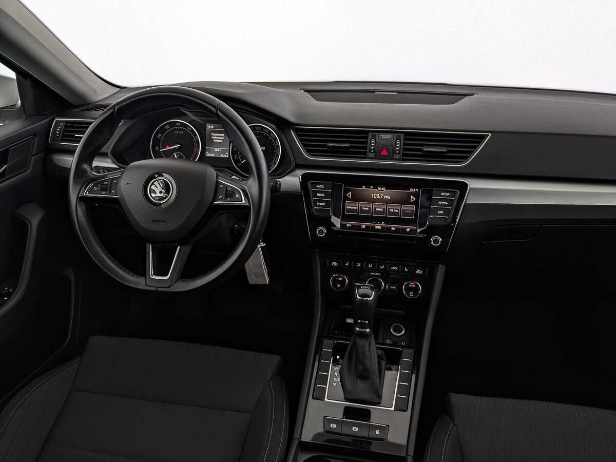 Skoda Superb б/у, 2017, Роботизированная. Фото: #24