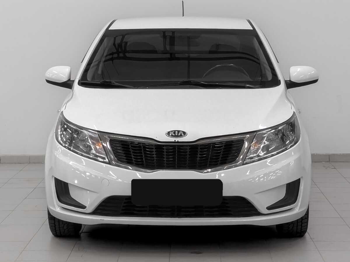 Kia Rio б/у, 2015, Автоматическая. Фото: #1