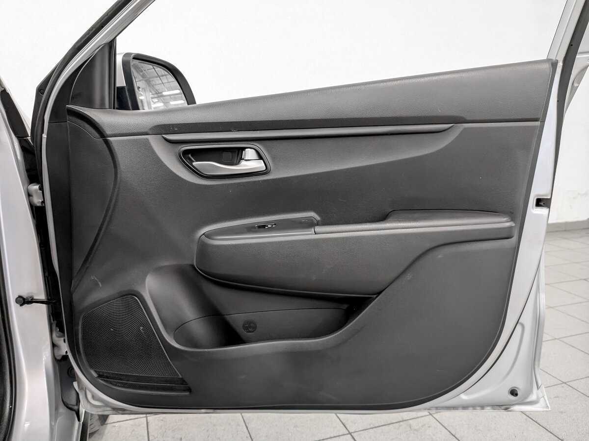 Kia Rio б/у, 2020, Автоматическая. Фото: #20