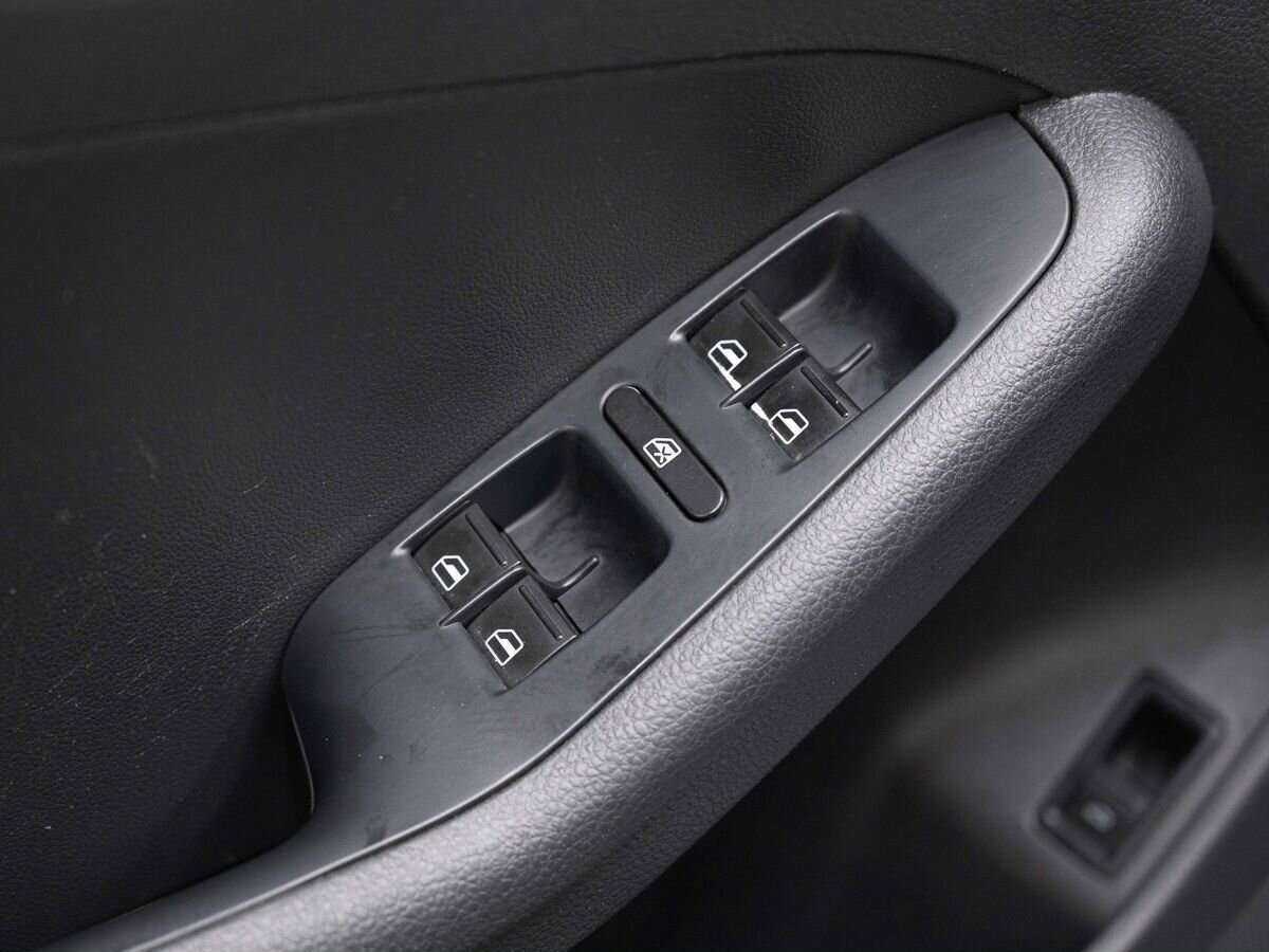 Volkswagen Jetta б/у, 2012, Автоматическая. Фото: #12