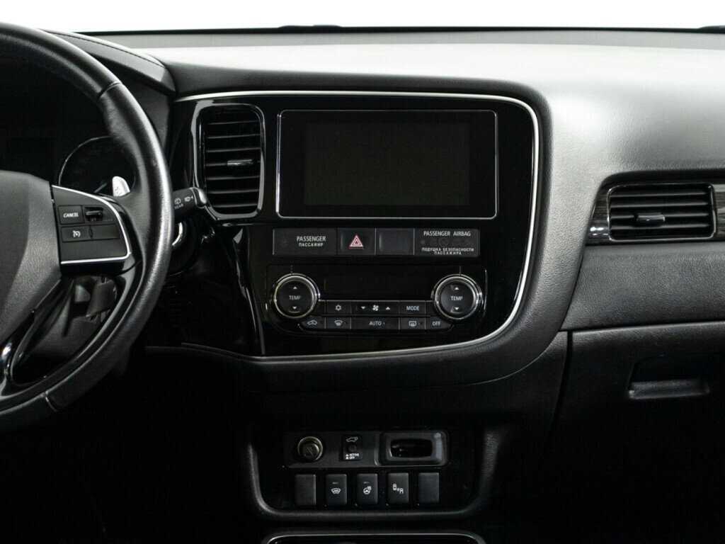 Mitsubishi Outlander б/у, 2018, Вариатор. Фото: #13
