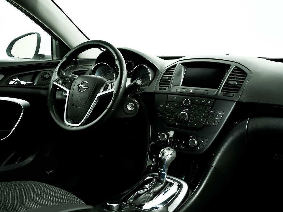 Opel Insignia б/у, 2012, Автоматическая. Фото: #8