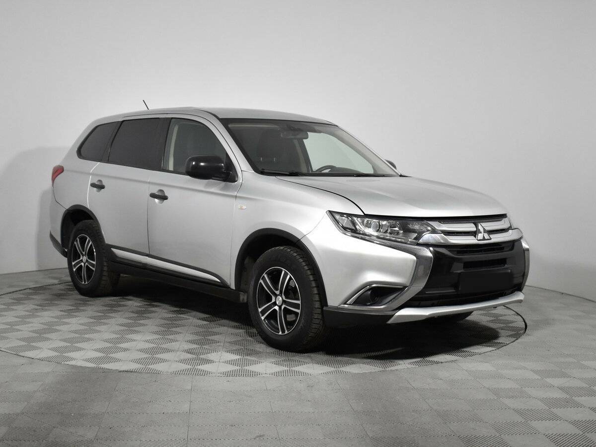 Mitsubishi Outlander б/у, 2015, Вариатор. Фото: #2