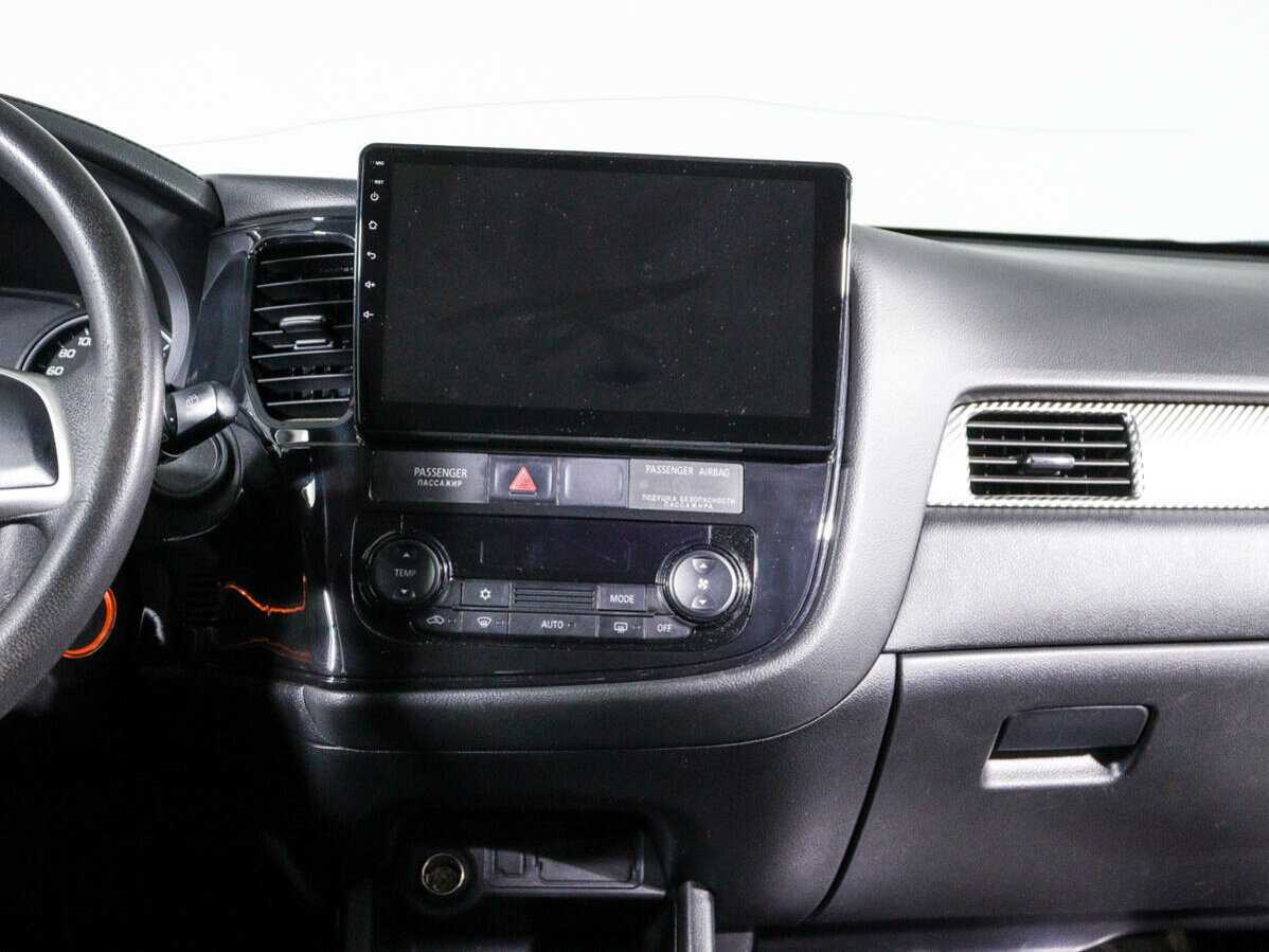 Mitsubishi Outlander б/у, 2015, Вариатор. Фото: #10