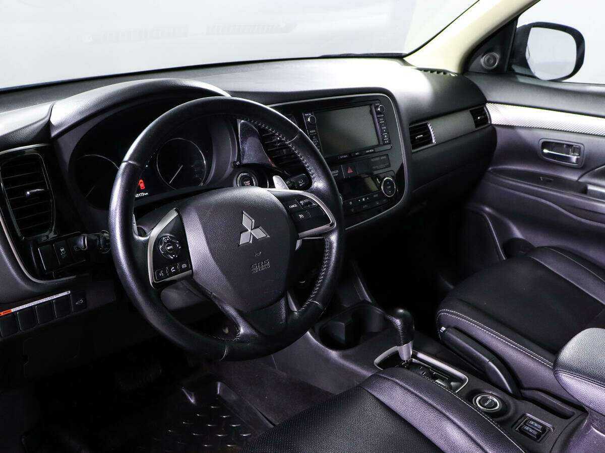 Mitsubishi Outlander б/у, 2013, Вариатор. Фото: #10