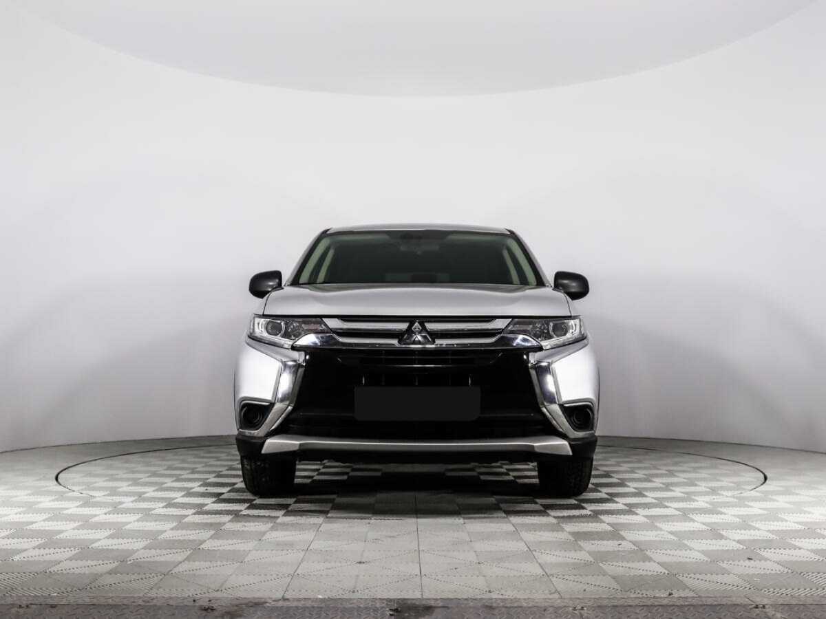 Mitsubishi Outlander б/у, 2018, Вариатор. Фото: #1