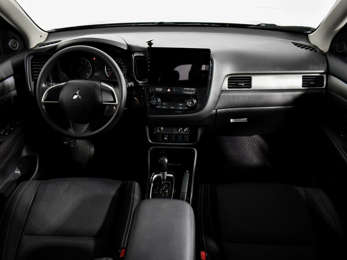 Mitsubishi Outlander б/у, 2018, Вариатор. Фото: #10