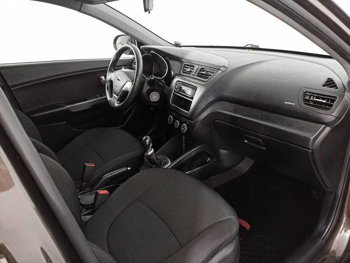 Kia Rio б/у, 2017, Механическая. Фото: #10